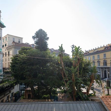 Well Suites - Piazza Dei Martiri 那不勒斯 外观 照片