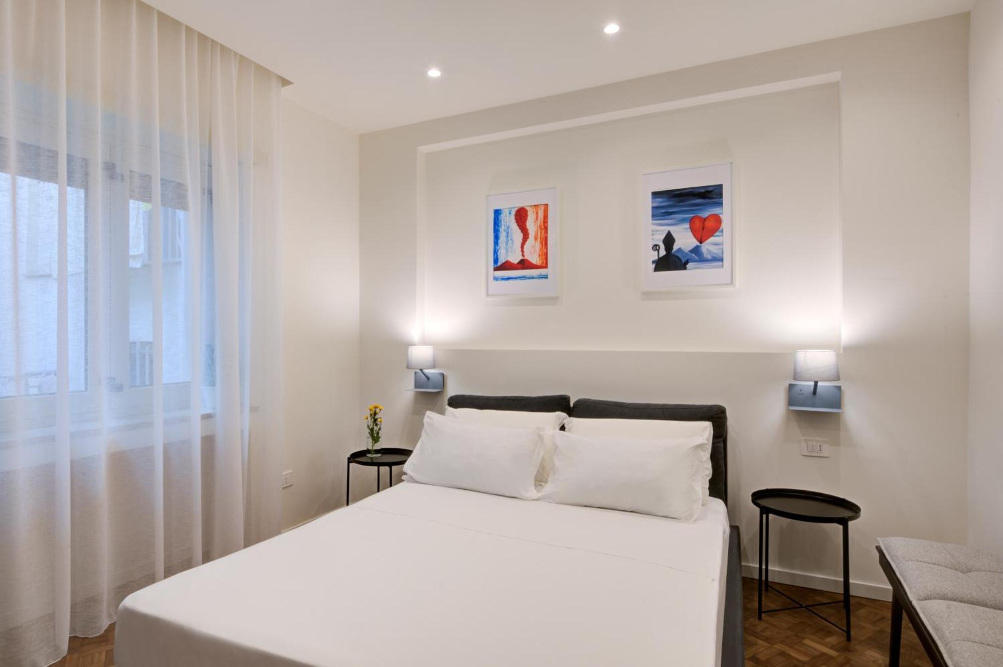 Well Suites - Piazza Dei Martiri 那不勒斯 外观 照片